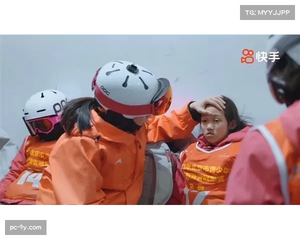 “祝宝雷迎战蒙古选手，蝇量级对决以速度灵活见长”